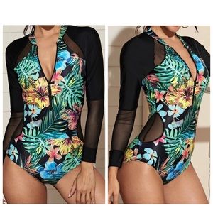 Long Sleeve Bathing Suit 🌴